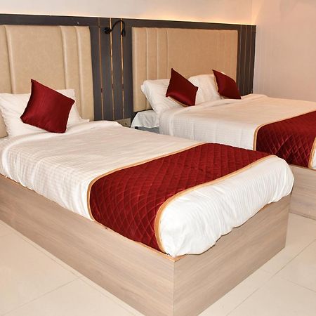 Gb Residency Hotel Ramanathapuram Bagian luar foto